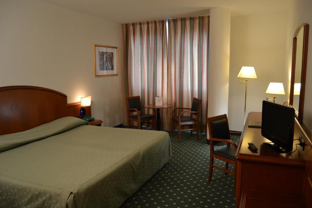 Hotel Due Leoni Sacile Room photo